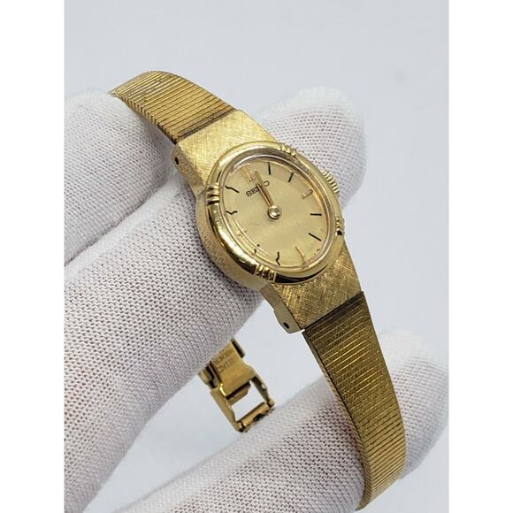 Vintage Seiko Mechanical Women Watch main image 8
